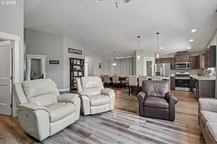 5721 Springwood Ave, Salem, OR 97306 - Photo 22