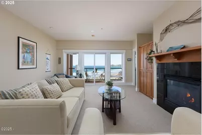 1125 NW Spring St #A302, Newport, OR 97365 - Photo 8