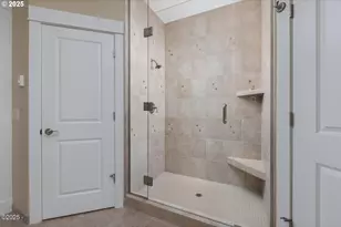 1125 NW Spring St, Newport, OR 97365 - Photo 20