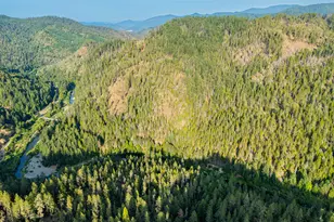 5925 Cow Creek Rd, Riddle, OR 97469 - Photo 22