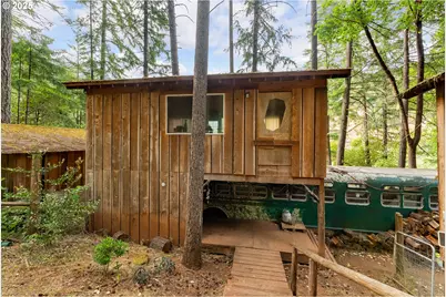 5925 Cow Creek Rd, Riddle, OR 97469 - Photo 8