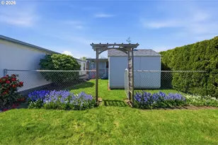 1145 SW Cypress St, McMinnville, OR 97128 - Photo 16