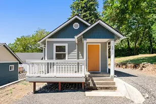 2311 SW 6th Ave, Camas, WA 98607 - Photo 2