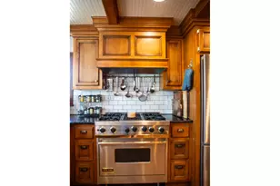 62725 Eagle Rd, Bend, OR 97701 - Photo 16