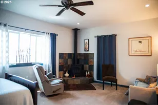 62725 Eagle Rd, Bend, OR 97701 - Photo 12