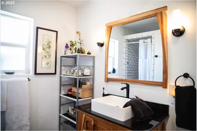 62725 Eagle Rd, Bend, OR 97701 - Photo 10