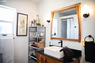 62725 Eagle Rd, Bend, OR 97701 - Photo 10