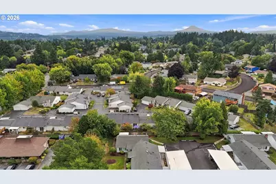 909 NE Cochran Ave, Gresham, OR 97030 - Photo 28