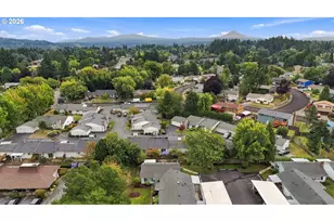 909 NE Cochran Ave, Gresham, OR 97030 - Photo 28