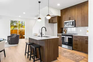 7464 SE Tolman St, Portland, OR 97206 - Photo 4