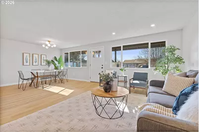 11 Berwick Ct, Molalla, OR 97038 - Photo 4