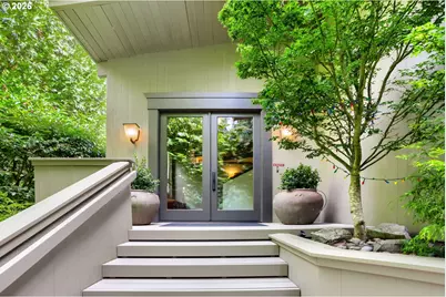 2929 Glen Eagles Rd, Lake Oswego, OR 97034 - Photo 2