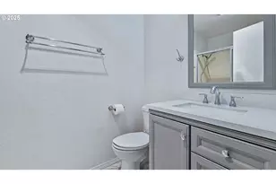 120 W Wilson, Carlton, OR 97111 - Photo 18
