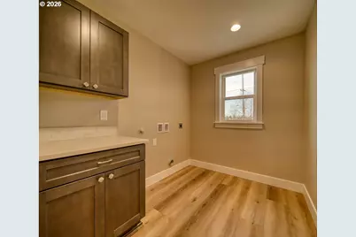 374 N 18th St, Saint Helens, OR 97051 - Photo 38