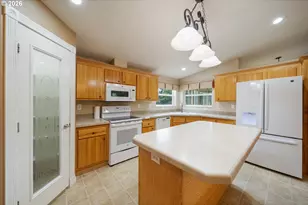 1710 Kristi Loop, Lakeside, OR 97449 - Photo 16