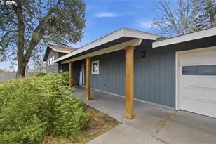 825 W Ridgeway Ave, Hermiston, OR 97838 - Photo 2