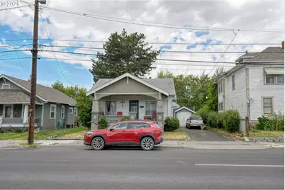 607 SW Court Ave, Pendleton, OR 97801 - Photo 1