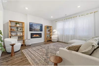 2900 N Pioneer Canyon Dr, Ridgefield, WA 98642 - Photo 2