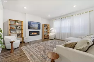 2900 N Pioneer Canyon Dr, Ridgefield, WA 98642 - Photo 2