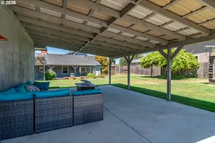 335 Page Rd, Winchester, OR 97495 - Photo 34