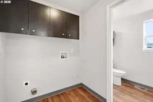 8513 NE Weidler St, Portland, OR 97220 - Photo 14
