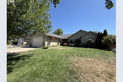 382 Gentry Loop, Myrtle Creek, OR 97457 - Photo 4