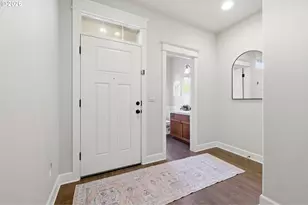 11033 SW Legacy Oak Way, Portland, OR 97223 - Photo 4