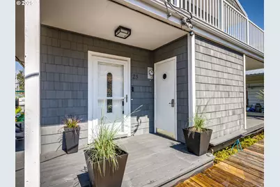 173 NE Bridgeton Rd #25, Portland, OR 97211 - Photo 2