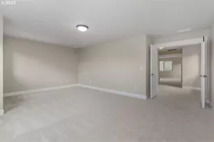 8070 SW 195th Ave, Beaverton, OR 97007 - Photo 14