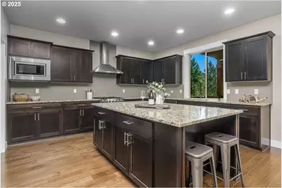 8070 SW 195th Ave, Beaverton, OR 97007 - Photo 2