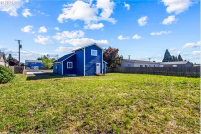 805 W Sherman St, Lebanon, OR 97355 - Photo 34