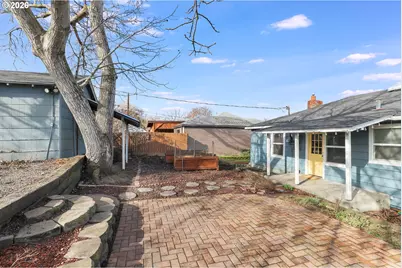 910 E 13th St, The Dalles, OR 97058 - Photo 20