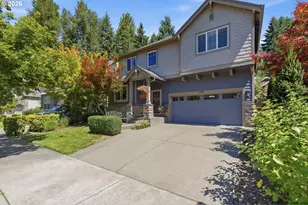 1076 Epperly Way, West Linn, OR 97068 - Photo 2