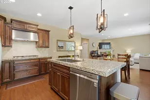 1076 Epperly Way, West Linn, OR 97068 - Photo 10
