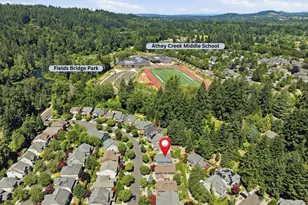 1076 Epperly Way, West Linn, OR 97068 - Photo 24