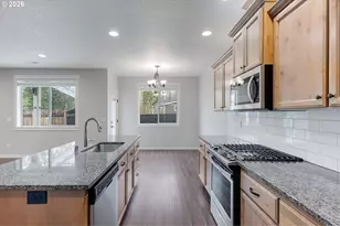 114 Zephyr Dr, Silver Lake, WA 98645 - Photo 6