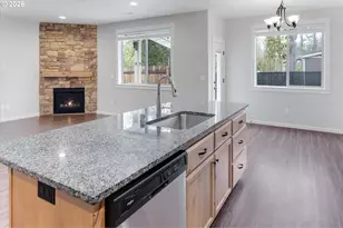 114 Zephyr Dr, Silver Lake, WA 98645 - Photo 8