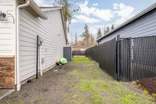 114 Zephyr Dr, Silver Lake, WA 98645 - Photo 32