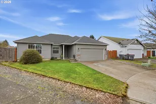 3422 NE Harvest Dr, McMinnville, OR 97128 - Photo 2