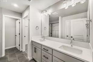 256 NW Mawrcrest Ave, Gresham, OR 97030 - Photo 22