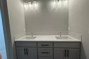 256 NW Mawrcrest Ave, Gresham, OR 97030 - Photo 16