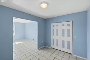 755 Prefontaine Dr, Coos Bay, OR 97420 - Photo 24