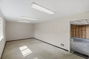 755 Prefontaine Dr, Coos Bay, OR 97420 - Photo 28