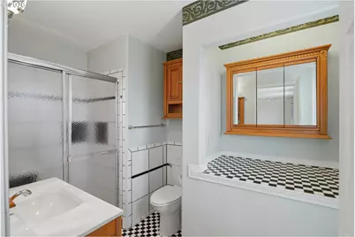 755 Prefontaine Dr, Coos Bay, OR 97420 - Photo 16