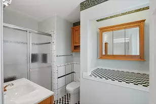 755 Prefontaine Dr, Coos Bay, OR 97420 - Photo 16