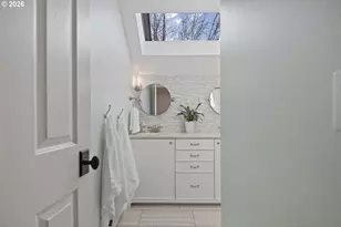 4707 Avery Ln, Lake Oswego, OR 97035 - Photo 40