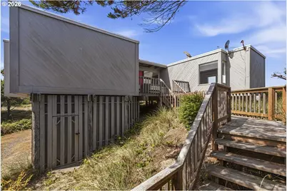 319 Salishan Dr, Lincoln Beach, OR 97388 - Photo 8
