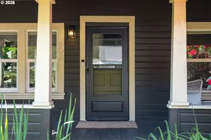 608 SW Orchid St, Portland, OR 97219 - Photo 2