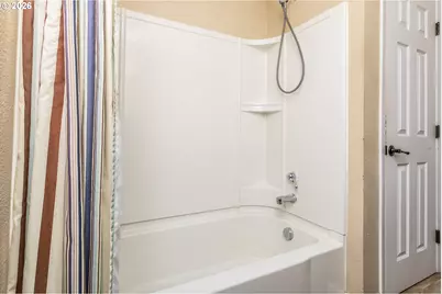 142 Belle Ct, Oregon City, OR 97045 - Photo 16