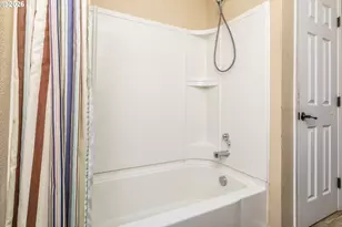 142 Belle Ct, Oregon City, OR 97045 - Photo 16